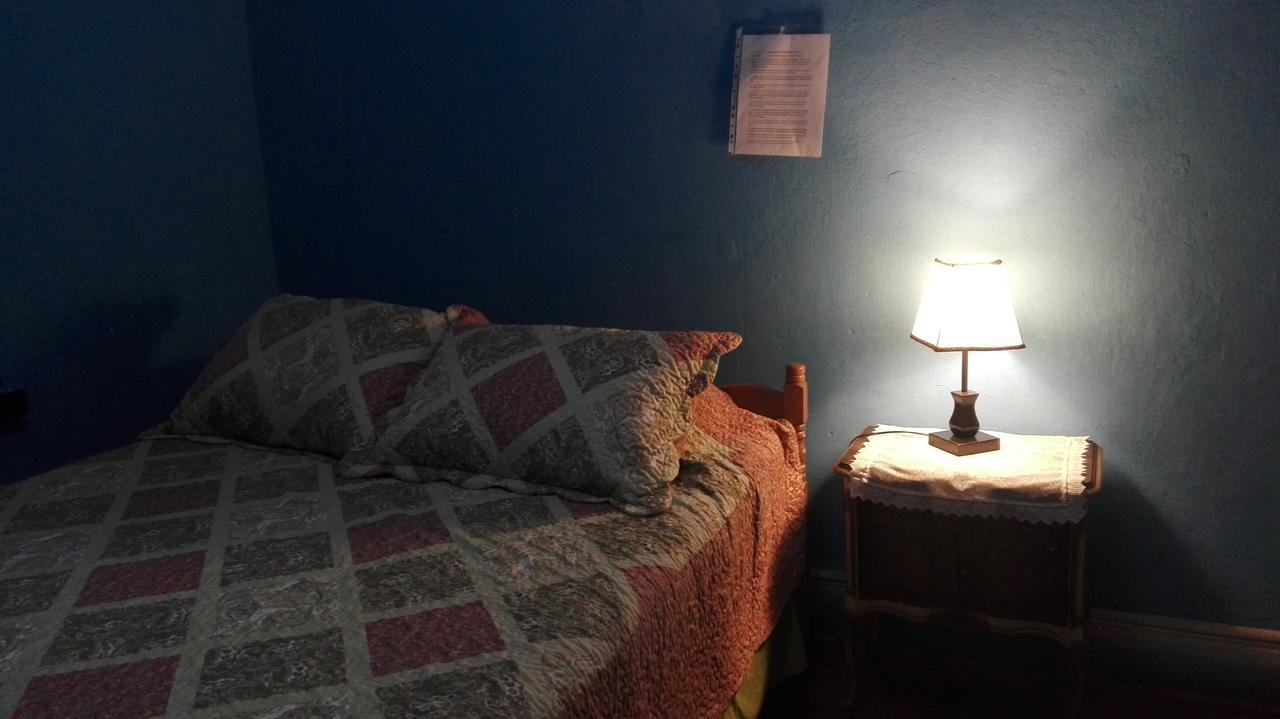 Bed and Breakfast La Casa Almeyda Сантьяго Экстерьер фото