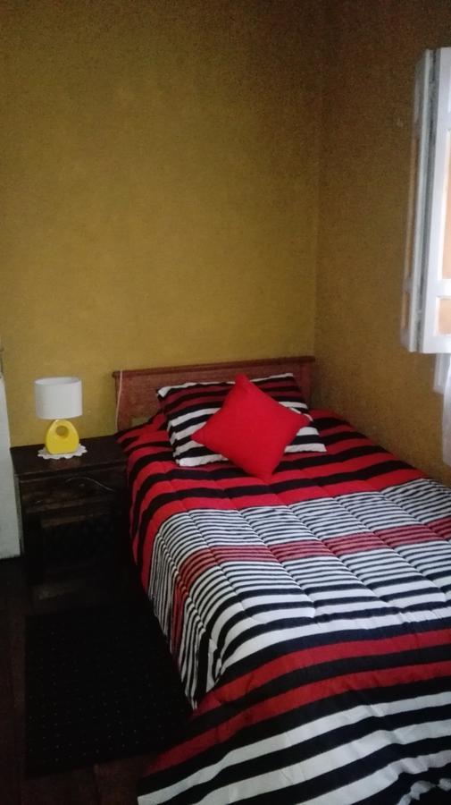Bed and Breakfast La Casa Almeyda Сантьяго Экстерьер фото